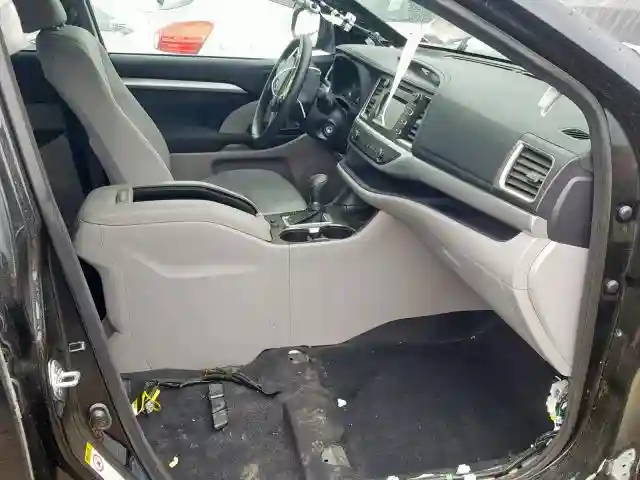 5TDBKRFH0FS165847 2015 TOYOTA HIGHLANDER LE-4