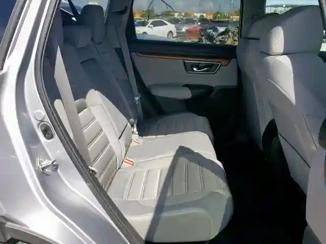 7FARW1H50JE035026 2018 HONDA CR-V EX-5