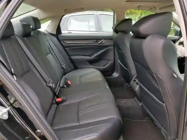 1HGCV1F91JA080304 2018 HONDA ACCORD TOURING-5