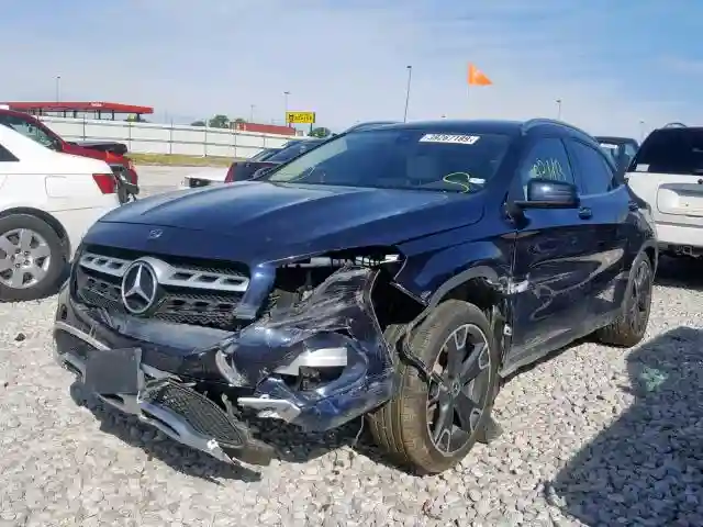 WDCTG4EB2JJ416096 2018 MERCEDES-BENZ GLA 250-1
