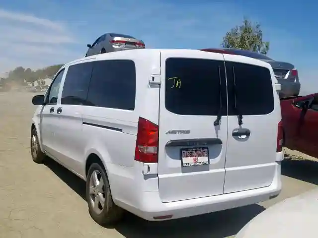 WD4PG2EE3H3301324 2017 MERCEDES-BENZ METRIS-2