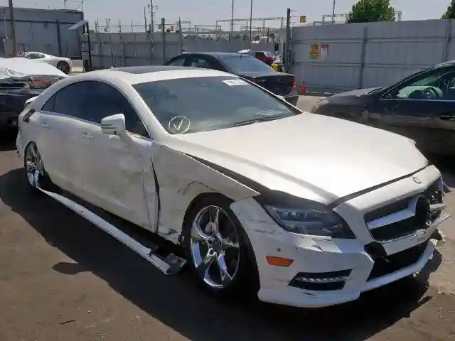 WDDLJ7DB9DA063702 2013 MERCEDES-BENZ CLS 550-0