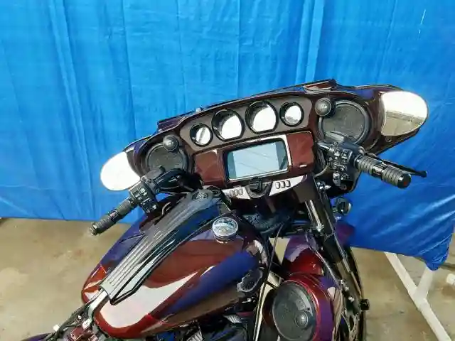 1HD1PXL18KB957186 2019 HARLEY-DAVIDSON FLHXSE-4