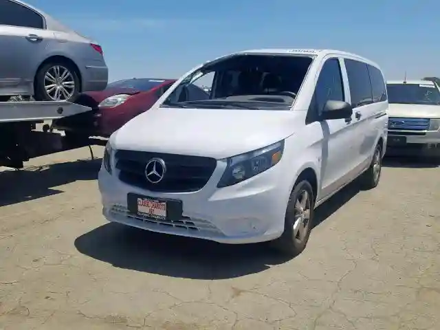 WD4PG2EE3H3301324 2017 MERCEDES-BENZ METRIS-1