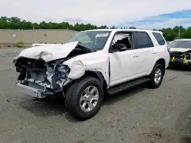 JTEBU5JR4K5652368 2019 TOYOTA 4RUNNER SR5-1