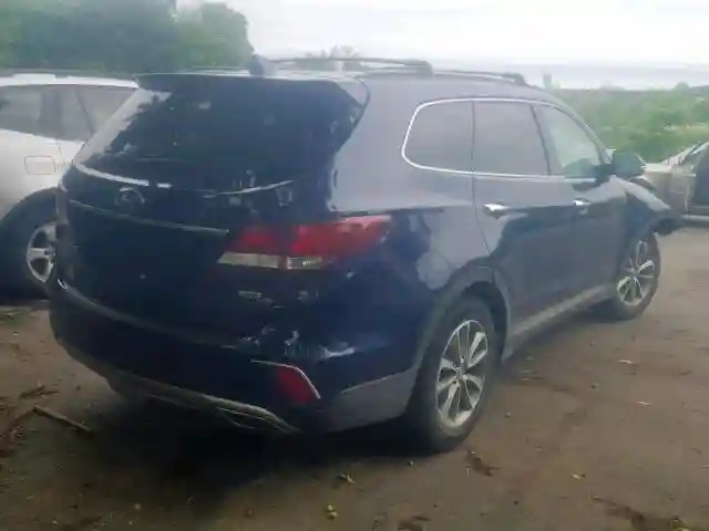 KM8SNDHF0HU254317 2017 HYUNDAI SANTA FE SE-3