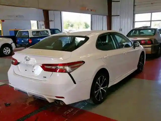 4T1B11HK9KU231732 2019 TOYOTA CAMRY L-3