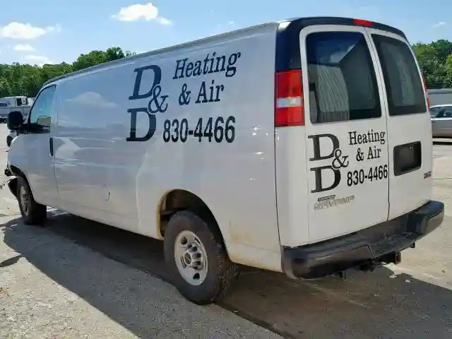 1GTW7BFGXH1216580 2017 GMC SAVANA G2500-2
