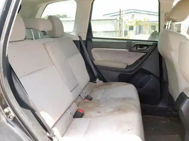 JF2SJAGC8JH445747 2018 SUBARU FORESTER 2.5I PREMIUM-5