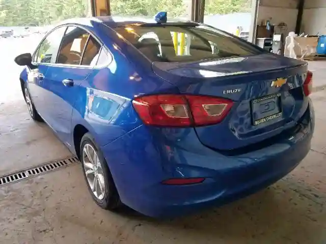 1G1BE5SM3K7119607 2019 CHEVROLET CRUZE LT-2