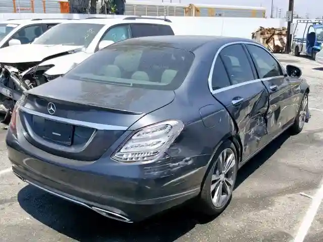 55SWF4JB9GU150604 2016 MERCEDES-BENZ C 300-3