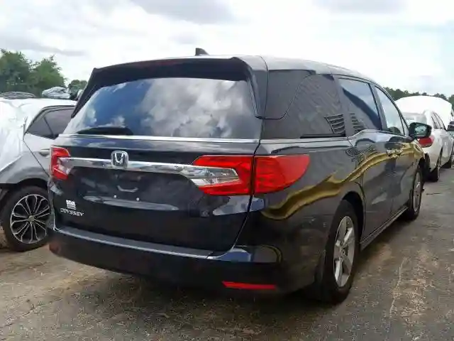 5FNRL6H7XJB080476 2018 HONDA ODYSSEY EXL-3