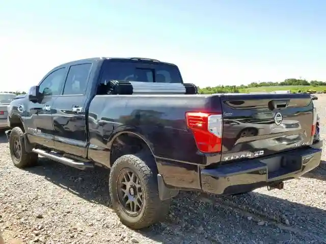 1N6BA1F41HN553726 2017 NISSAN TITAN XD SL-2