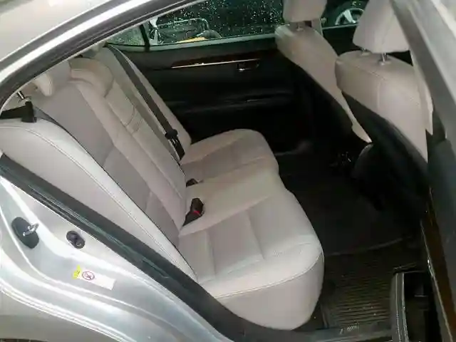 58ABK1GG3GU007558 2016 LEXUS ES 350-5