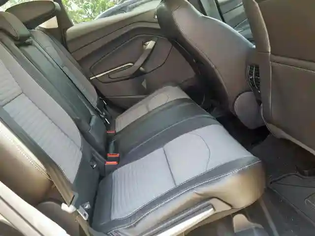 1FMCU9G93HUE92694 2017 FORD ESCAPE SE-5