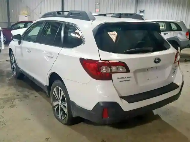 4S4BSENC6K3306619 2019 SUBARU OUTBACK 3.6R LIMITED-2
