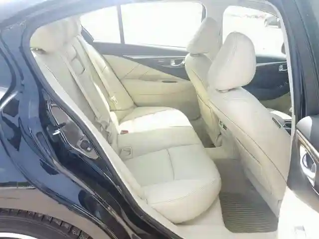 JN1EV7AP2HM732049 2017 INFINITI Q50 PREMIUM-5