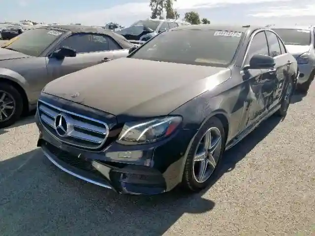 WDDZF4JB7JA308359 2018 MERCEDES-BENZ E 300-1