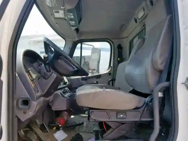 3ALACWDT8GDHG3858 2016 FREIGHTLINER M2 106 MEDIUM DUTY-5
