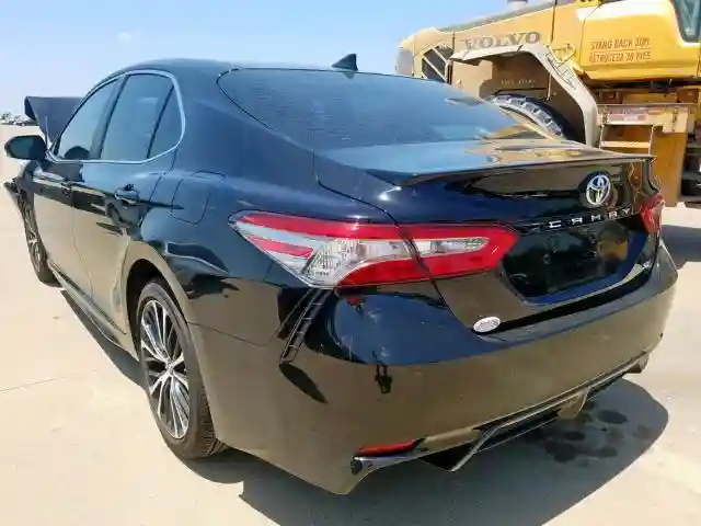 4T1B11HK6KU193151 2019 TOYOTA CAMRY L-2