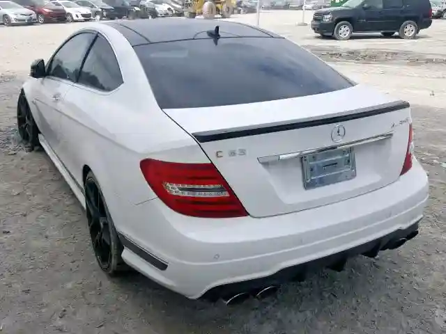 WDDGJ7HB1FG339804 2015 MERCEDES-BENZ C 63 AMG-2