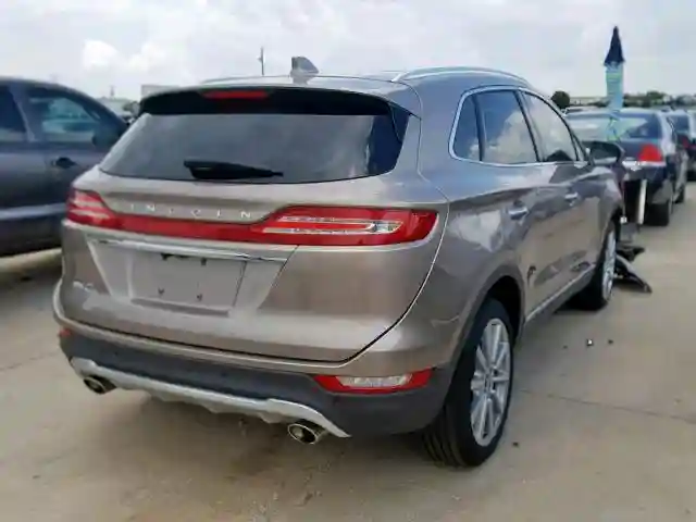 5LMCJ3C96KUL23169 2019 LINCOLN MKC RESERVE-3