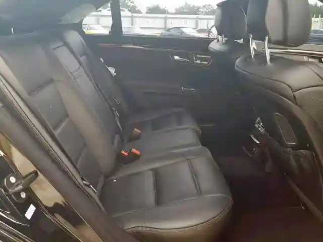 WDDNG7EB3BA389241 2011 MERCEDES-BENZ S 63 AMG-5
