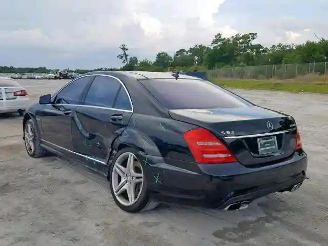 WDDNG7EB3BA389241 2011 MERCEDES-BENZ S 63 AMG-2