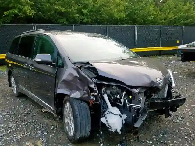 5TDYK3DC0GS740755 2016 TOYOTA SIENNA XLE-0