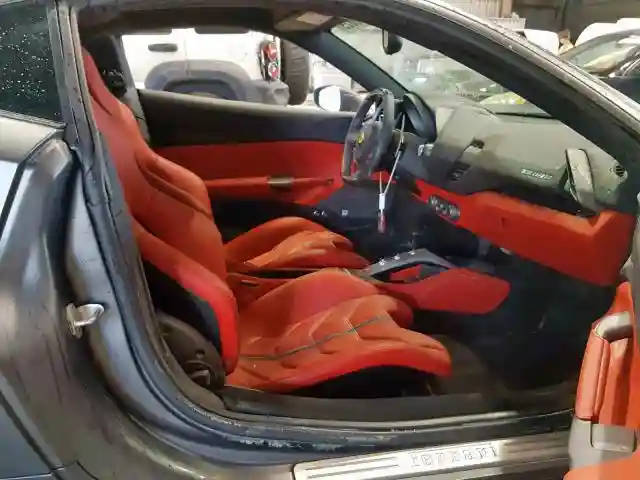 ZFF79ALAXG0215492 2016 FERRARI 488 GTB-4
