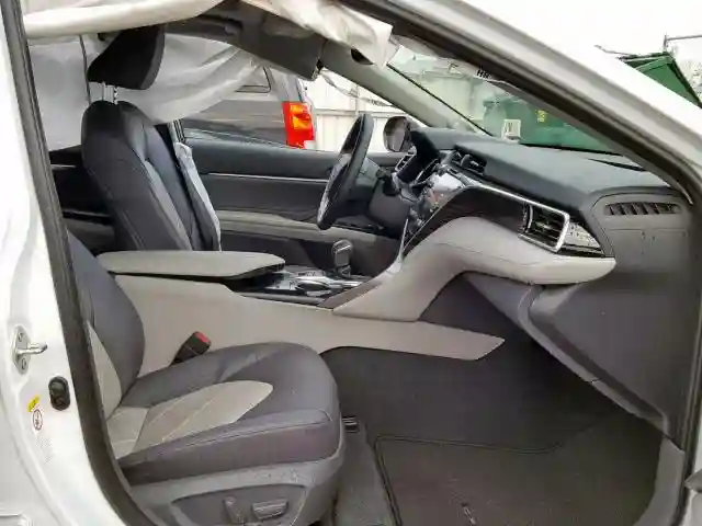 4T1BZ1HK8JU002689 2018 TOYOTA CAMRY XSE-4