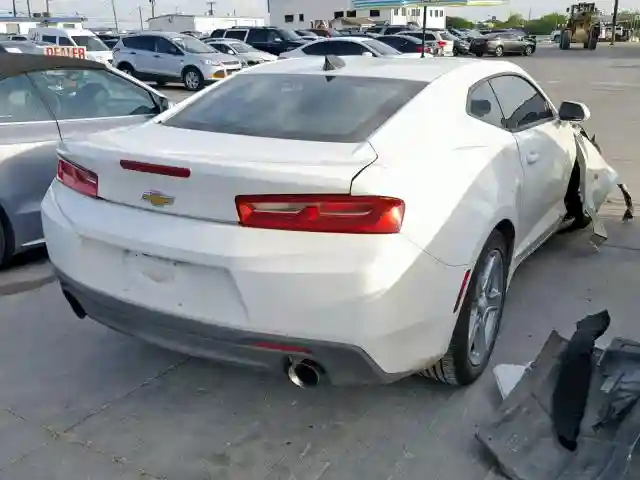 1G1FB1RX9J0158907 2018 CHEVROLET CAMARO LT-3