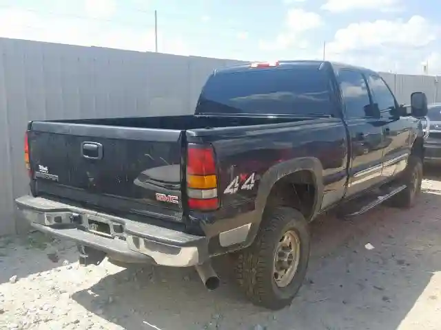 1GTHK23D57F179585 2007 GMC SIERRA K2500 HEAVY DUTY-3