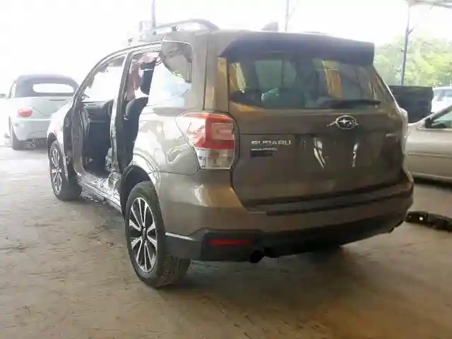 JF2SJGWCXJH444040 2018 SUBARU FORESTER 2.0XT TOURING-2