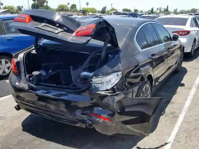 WBAJA5C57JG898995 2018 BMW 530 I-3