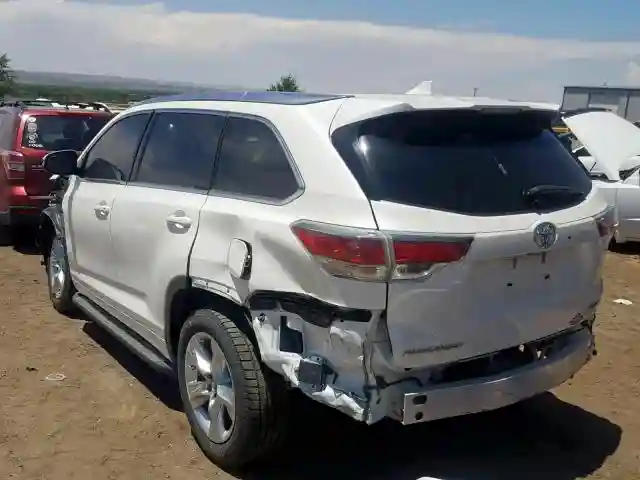 5TDYKRFHXFS069122 2015 TOYOTA HIGHLANDER LIMITED-2