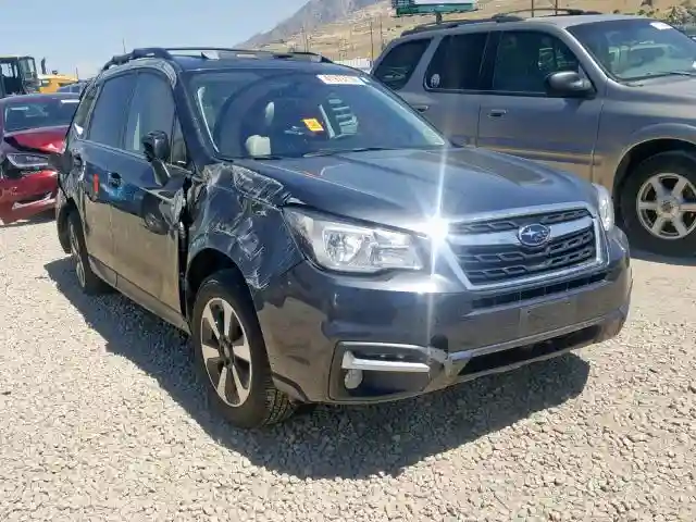 JF2SJAJC3JH409487 2018 SUBARU FORESTER 2.5I LIMITED-0