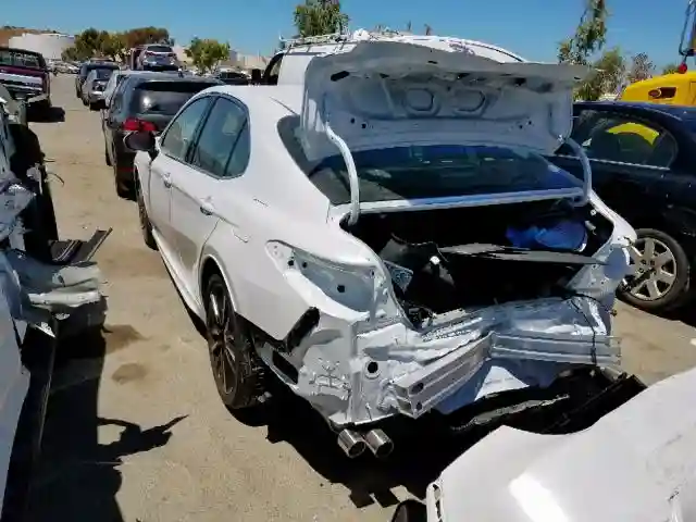 4T1B61HK5KU794438 2019 TOYOTA CAMRY XSE-2