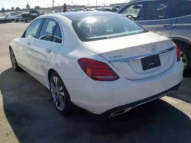 55SWF4JB6FU056646 2015 MERCEDES-BENZ C 300-2