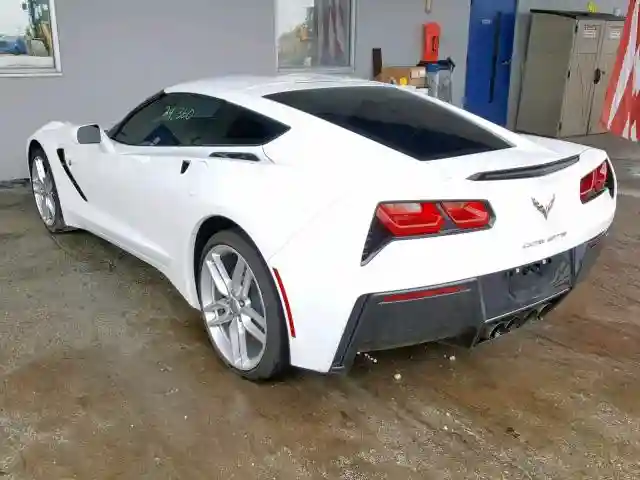 1G1YF2D70J5104585 2018 CHEVROLET CORVETTE STINGRAY-2