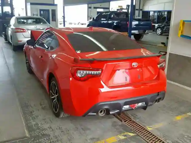 JF1ZNAE14K9703167 2019 TOYOTA 86 GT-2