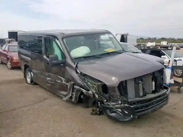 5BZBF0AA8HN850181 2017 NISSAN NV 3500-0