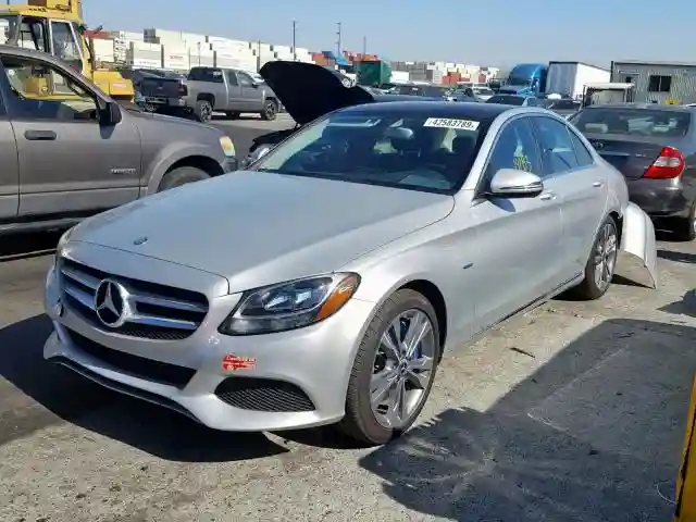 55SWF4HBXHU230081 2017 MERCEDES-BENZ C 350E-1