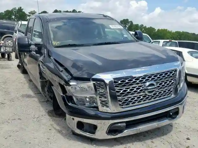 1N6AA1E68HN570358 2017 NISSAN TITAN SV-0