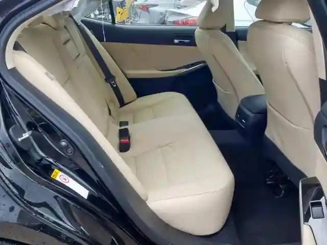 JTHBA1D2XG5009193 2016 LEXUS IS 200T-5