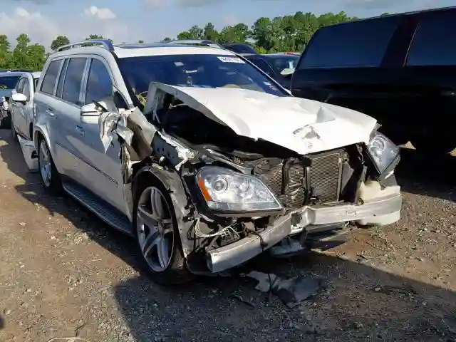 4JGBF8GE9CA767976 2012 MERCEDES-BENZ GL 550 4MATIC-0