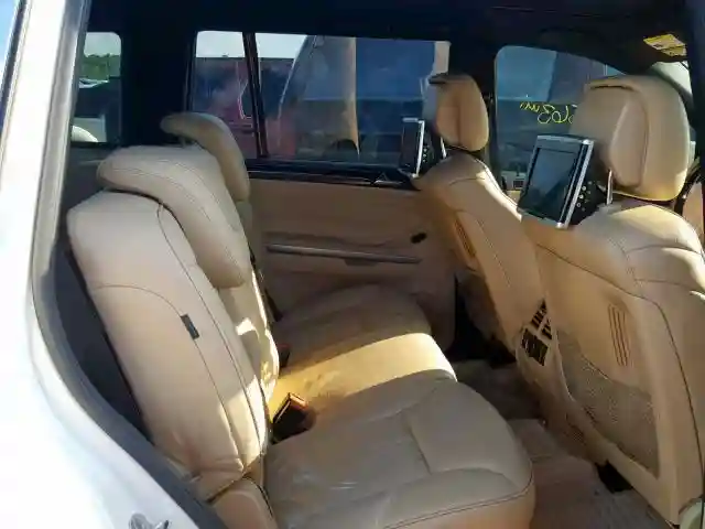 4JGBF8GE9CA767976 2012 MERCEDES-BENZ GL 550 4MATIC-5