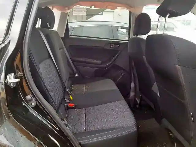 JF2SJAGC8JH581814 2018 SUBARU FORESTER 2.5I PREMIUM-5