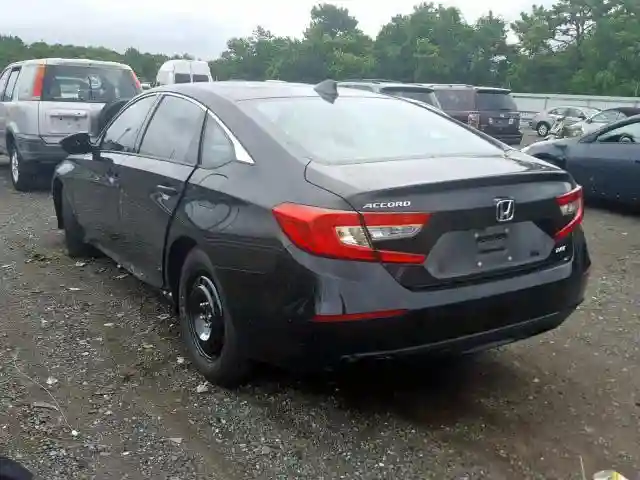 1HGCV2F50JA015656 2018 HONDA ACCORD EXL-2