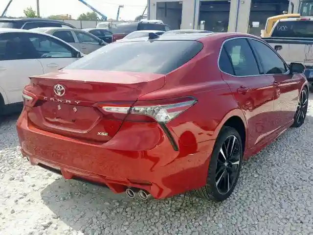 4T1B61HK5KU256712 2019 TOYOTA CAMRY XSE-3